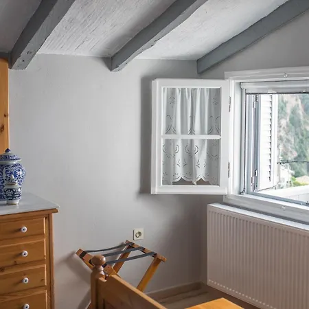 Apartament Attic Next To Agios Nikita's *